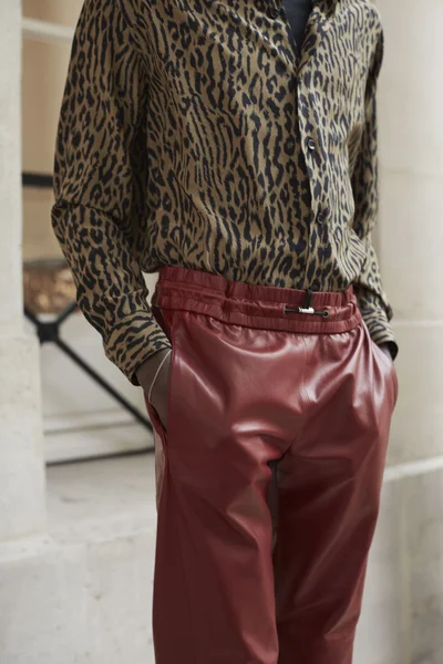 Look 49